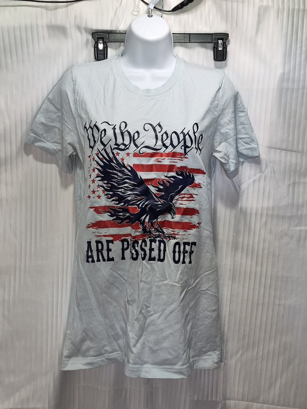 'We The People Are Pissed Off' Graphic Eagle Tee - Light Blue Size Large